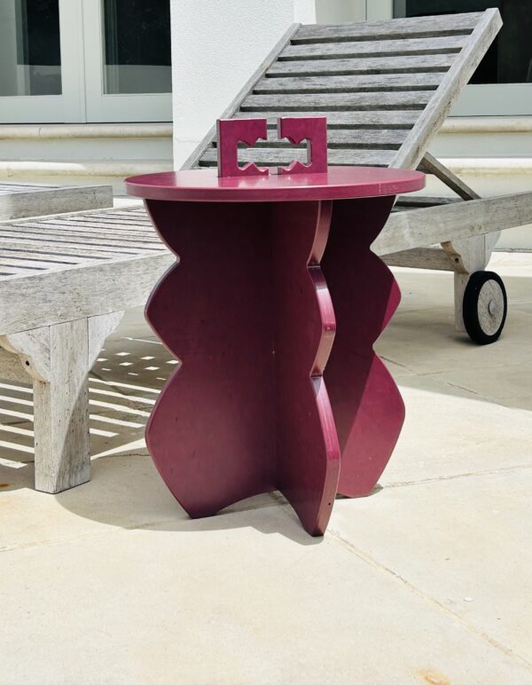 MONSTER SIDE TABLE - Image 2